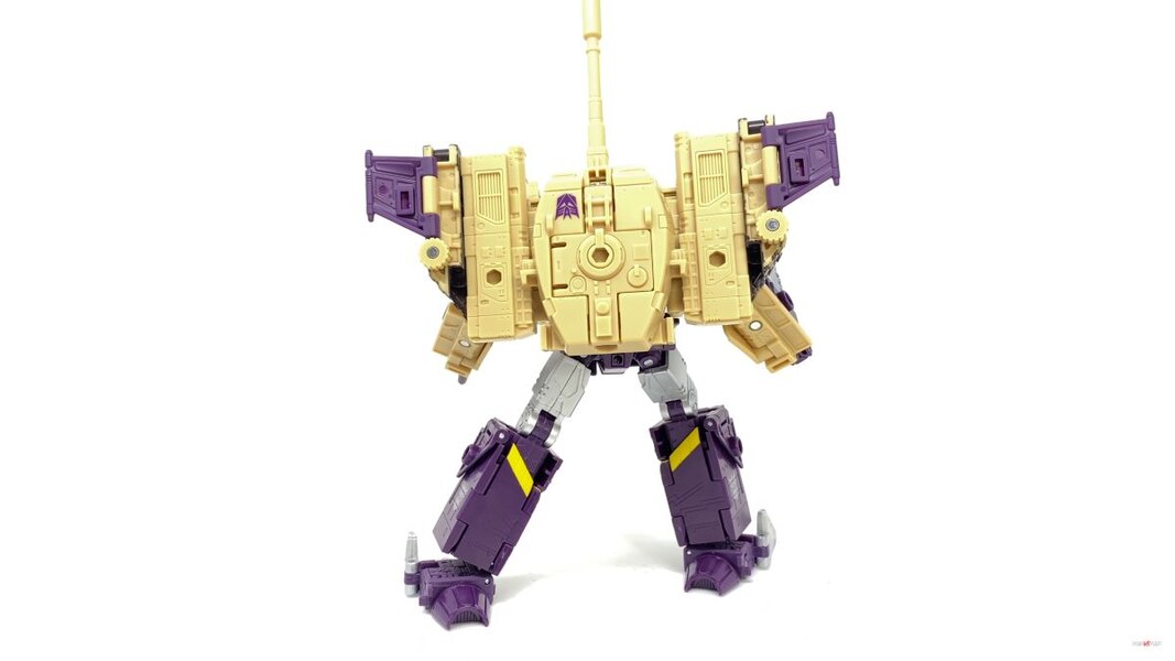 Transformers Legacy Blitzwing First Look In Hand Image  (24 of 61)